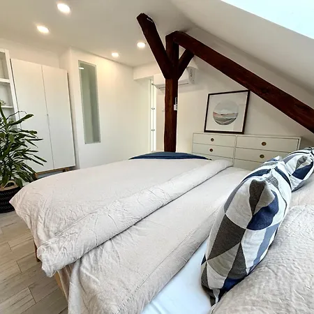 Premium Design Loft - Old Town Appartement