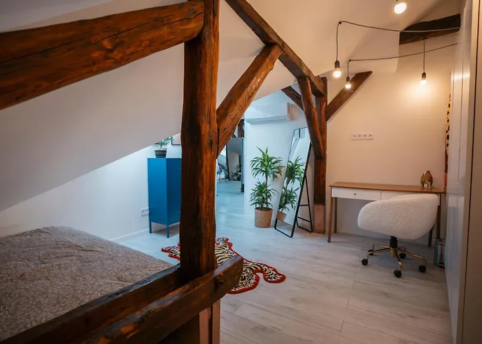 Premium Design Loft - Old Town Appartement Košice