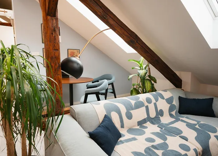 Premium Design Loft - Old Town